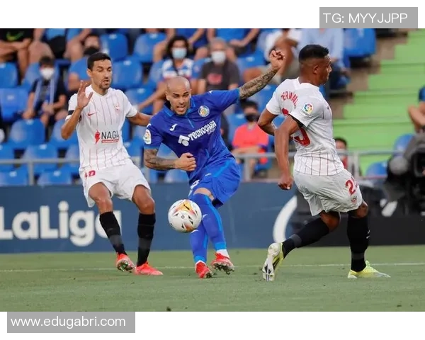 留国学足球：传承文化与竞技精神的完美结合之路