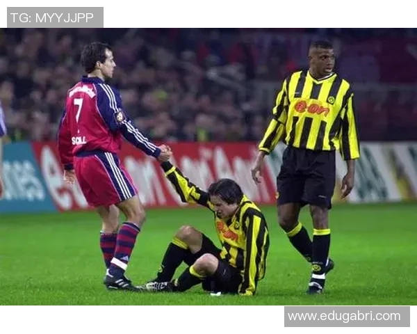 足球92是中国足球历史上的重要里程碑与辉煌瞬间的见证与回顾